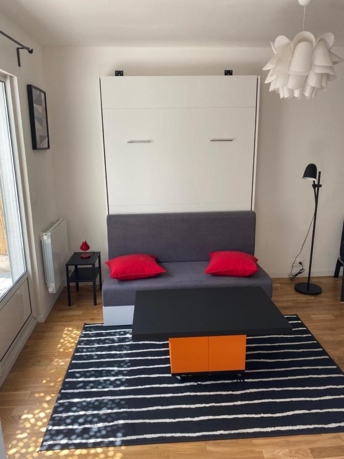 Grand Studio De 38M2 Et Cour Independante De 25M2 Dont Wifi Et Netflix Lägenhet Montpellier Exteriör bild