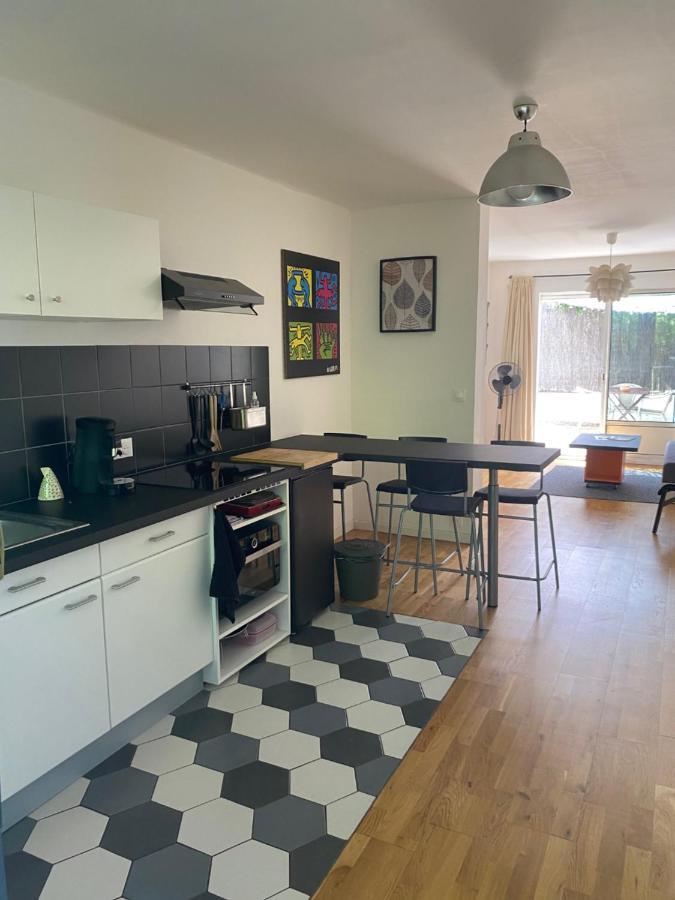 Grand Studio De 38M2 Et Cour Independante De 25M2 Dont Wifi Et Netflix Lägenhet Montpellier Exteriör bild