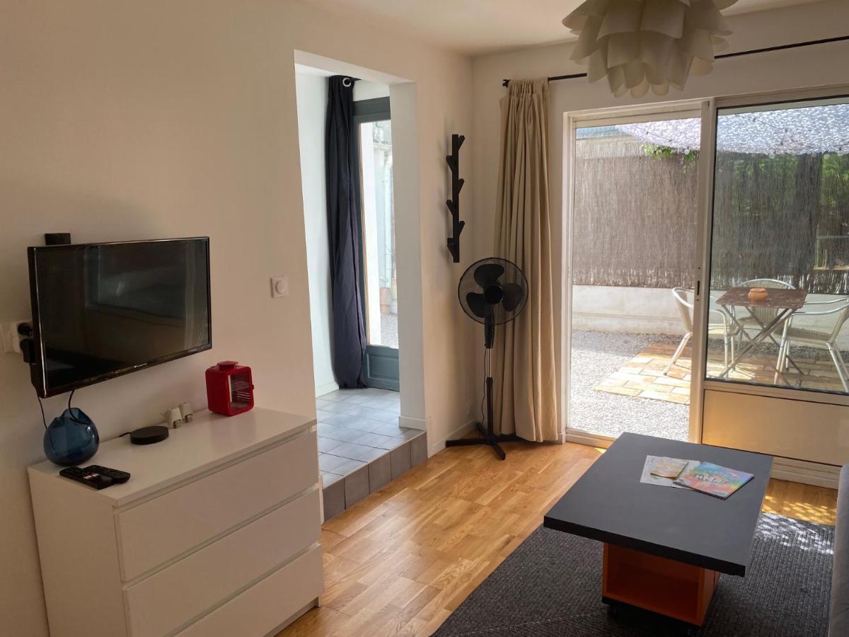 Grand Studio De 38M2 Et Cour Independante De 25M2 Dont Wifi Et Netflix Lägenhet Montpellier Exteriör bild