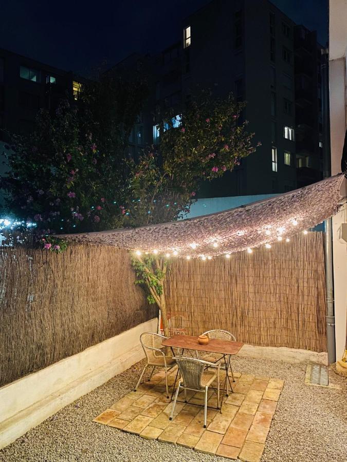 Grand Studio De 38M2 Et Cour Independante De 25M2 Dont Wifi Et Netflix Lägenhet Montpellier Exteriör bild