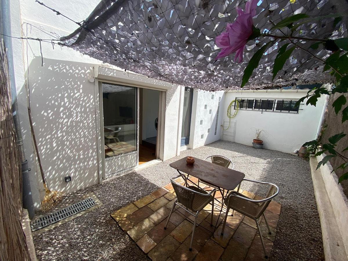 Grand Studio De 38M2 Et Cour Independante De 25M2 Dont Wifi Et Netflix Lägenhet Montpellier Exteriör bild